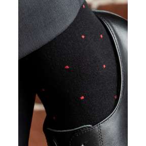 Черные носки с красными точками B15