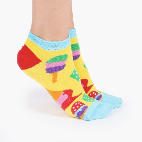 Цветные носки с мороженым